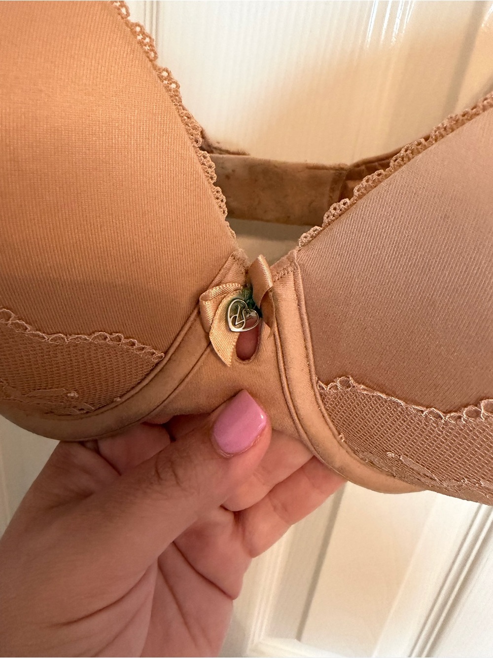 Victoria’s Secret Body by Victoria Perfect Shape Bra 38C Nude Lace - Picture 6 of 6